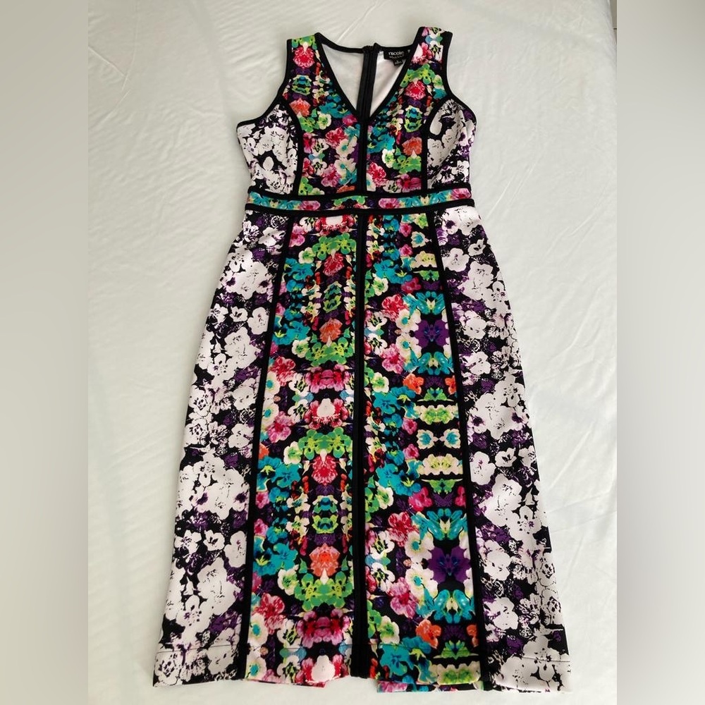 Nicole Miller Bodycon Floral Midi Dress